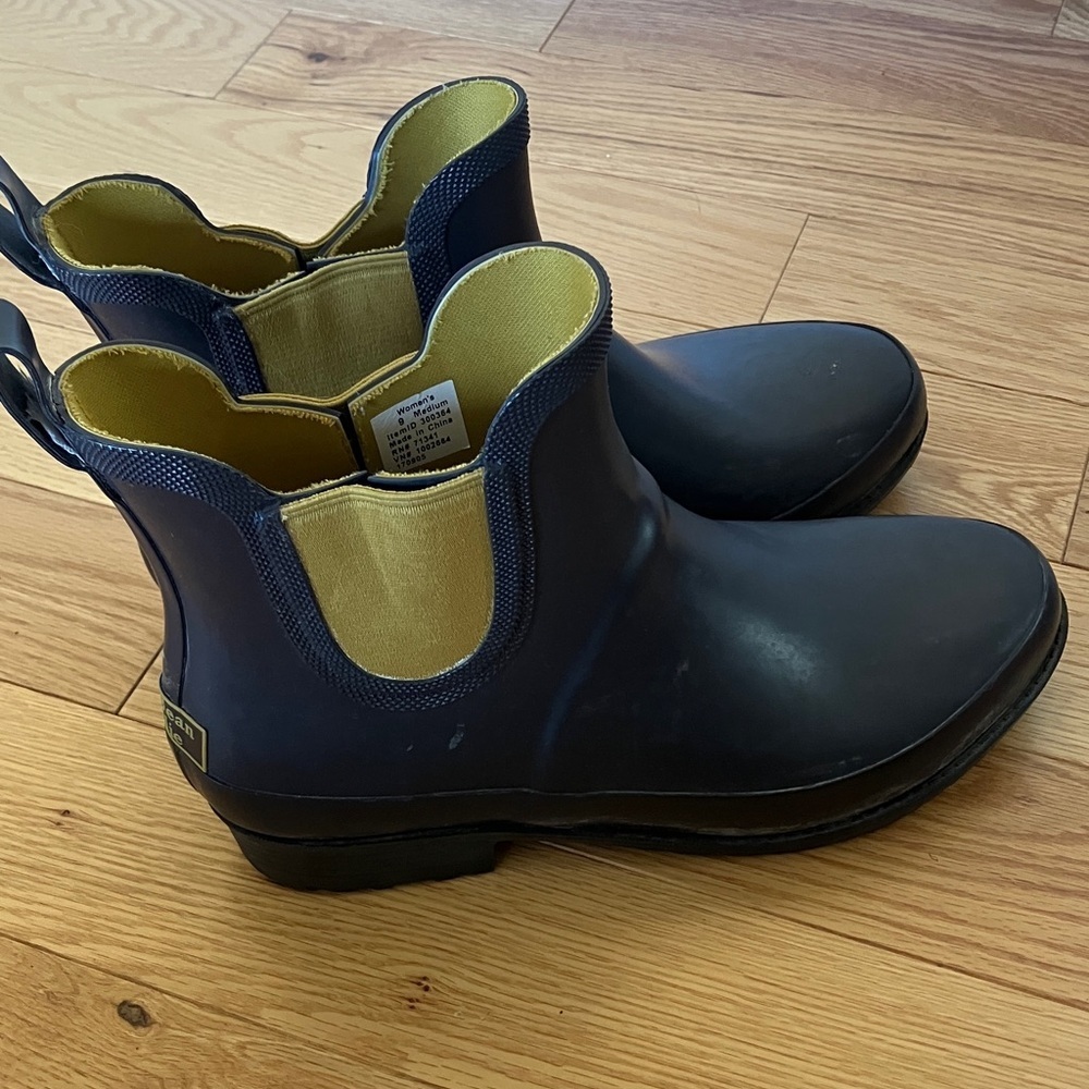 L.L. Bean Wellie Brown Yellow Rain Boots